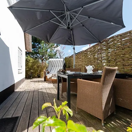 Apartment Charmantes In Tinnum Mit Eigenem Garten *